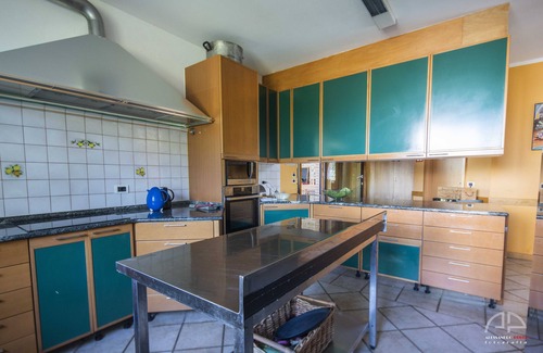 Sassetta Villa | Villa in Tuscany with private bathing lake