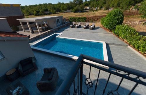 Trilj Villa | Villa in Ugljane with private pool