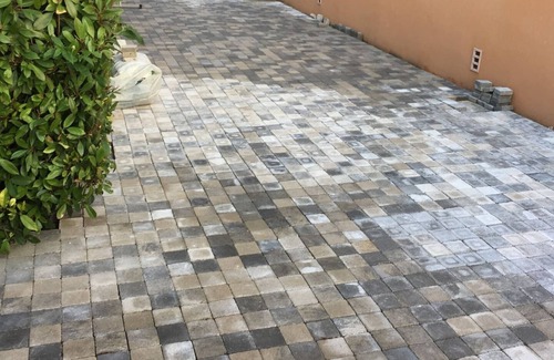 Lapalud Villa | Villa is no longer available for rent - impossible to delete my advert