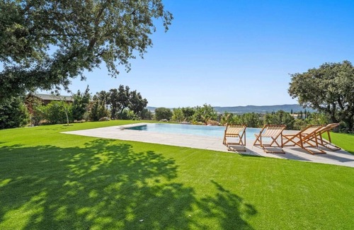 Rochefort-du-Gard House | Villa Isahey, Luxury in Provence.