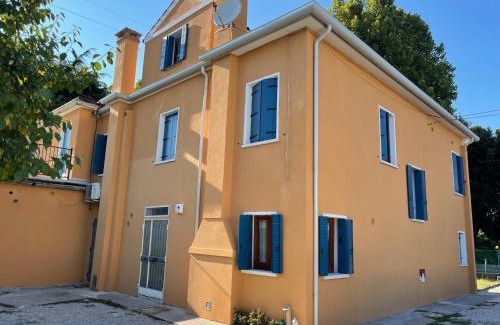 Mestre House | Villa Iside