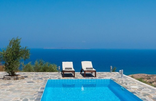 Sitia Villa | Villa Isidora - Three Bedroom Villa, Sleeps 6