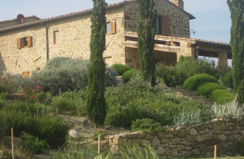 Monticchiello House | Villa with panoramic views of Pienza and Val d'Orcia