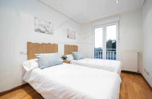 Candas Apartment | Villa Josechu , en Candás