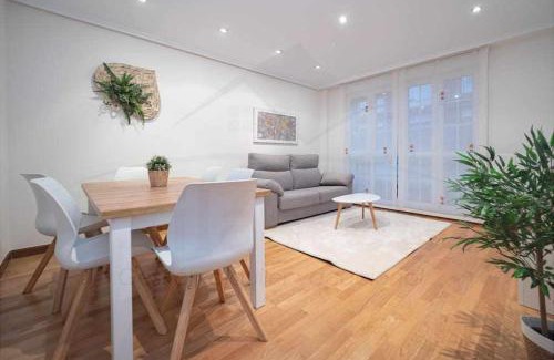 Candas Apartment | Villa Josechu , en Candás