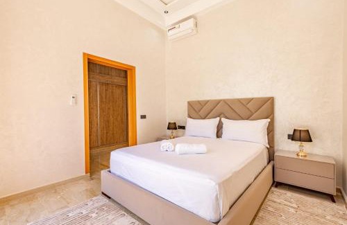 Chwiter Villa | Villa Kamélia 5000m Hammam Piscine Chauffée et Sans Vis à Vis