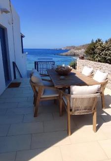 Kithira Villa | Villa Kapsali