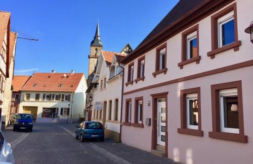 Gollheim House | Villa Kerzenheimer Tor