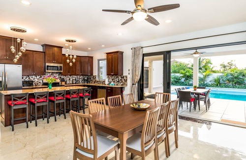The Bight House | Villa Kinga, new contemporary villa, almost on the Beach, Awesome Location