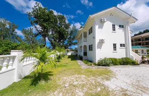 Glacis Apartment | Villa Koket