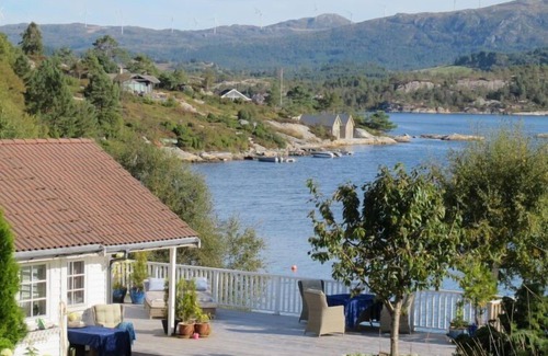 Fitjar House | Villa Kråko by Interhome