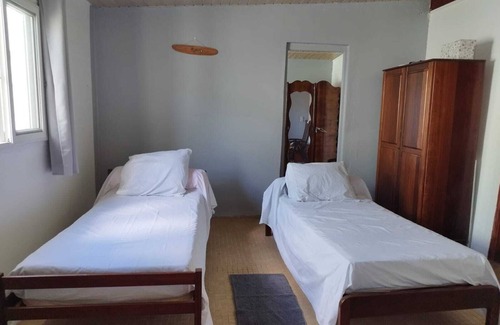 Malendure Villa | Villa: La bella vita by the sea.