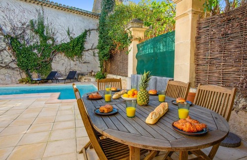 Capestang Villa | Villa La Fontaine by Villa Plus