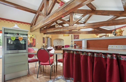Saint-Paul-en-Foret Villa | Villa La Renaissance: Relaxation and Farniente with family or friends