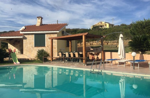 Alghero Villa | Villa La Rocada, 13 metres swimming pool with jacuzzi, garden, kids play area