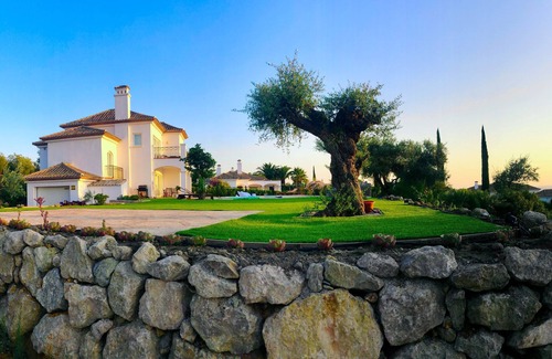 Arcos de la Frontera Villa | Villa Latina Golf en privilegiada área