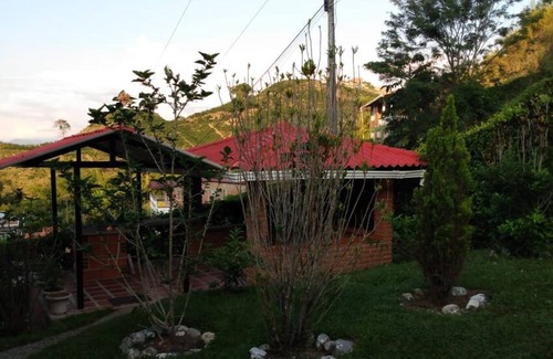 Palestina Cottage | VILLA LAURA UN LUGAR PARA DESCANSAR EN FAMILIA Y AMIGOS