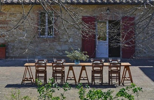 Castelnuovo Berardenga Villa | Villa Le Cantine di Cerreto, a magnificent villa for rent in the Sienese countryside, with an in.