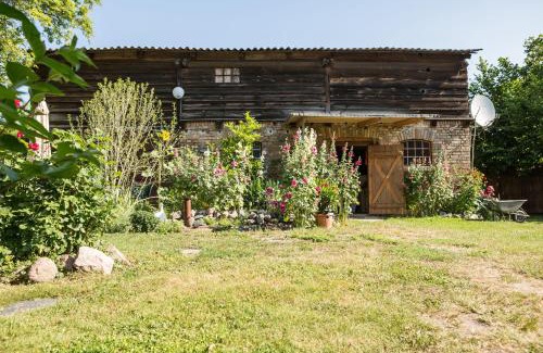 Strehlow House | Villa Lea Lee