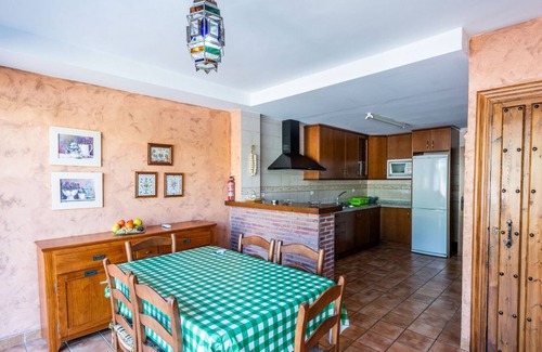 Barrio de la Vega Villa | Villa Leonor Monachil by Ruralidays