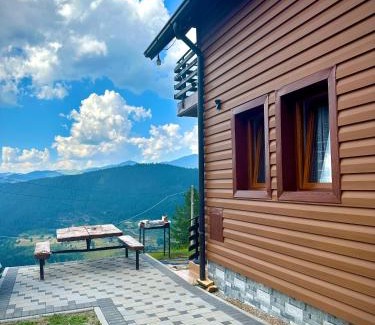 Pejë Villa | Villa Liqenat