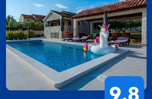 Sveti Filip i Jakov Villa | Villa Lorema-pet friendly on 5000 sqm garden,pool, jacuzzi, billiard&PS5