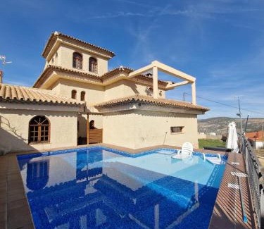 Letur House | Villa los Dulces-Piscina Privada