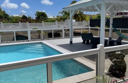 Pelletan Villa | Villa Louna au Coeur de Grande Terre