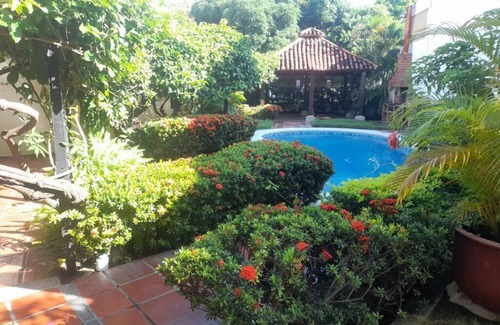 Pozos Colorados House | Villa lucesita
