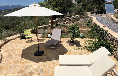 Thalames Villa | Villa Luciana 'Fantastic sunsets by the pool'