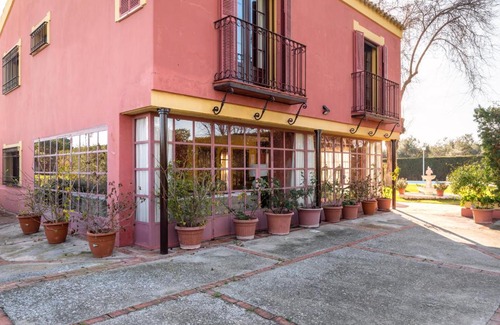 Moron de la Frontera Villa | Villa Lucrecia