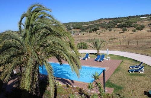 Alfarrobeira Apartment | Villa Lucy