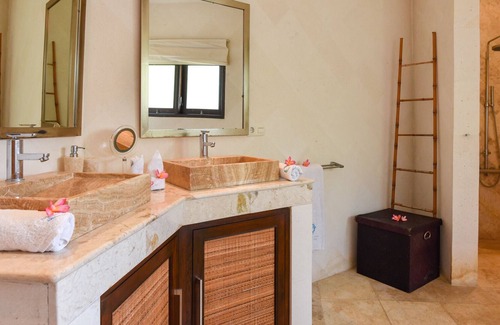 Umeanyar Villa | Villa Lumba Lumba 1 - Villa In North Bali, Direct Access to the Beach