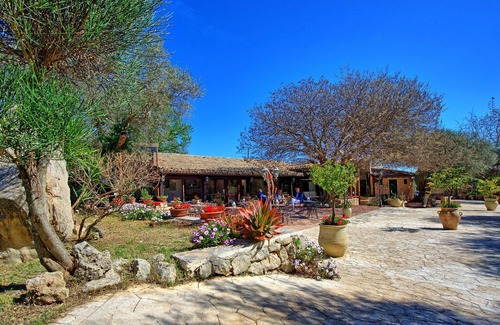 Noto Villa | Villa Maddalena - Villa with 6 bedrooms and private pool in Sicily
