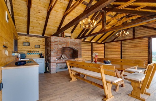 Daruvar Villa | Villa Mali Sokol by Villas Guide