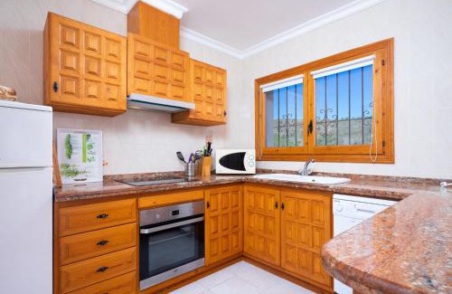 Arnella Villa | Villa Manana by Interhome