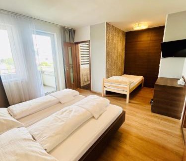 Pisnice House | Villa many separate rooms with Free Parking Praha 4 libuš