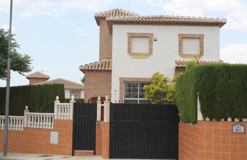 Otura Villa | Villa Marín