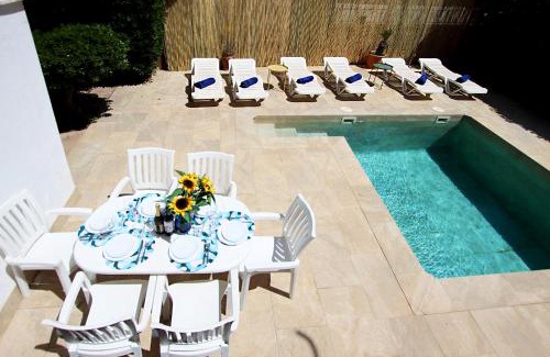 Playa de Palma Ski Chalet | Villa Marbella by Slow Villas