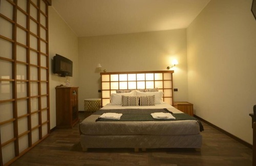 Pavia Bed & Breakfast | Villa Marisa bed breakfast and books
