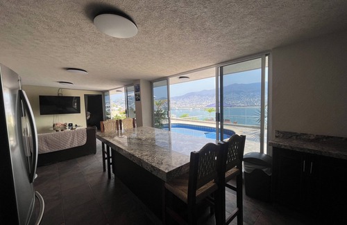 Caleta House | Villa Marlin Acapulco with panoramic view of the bay