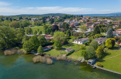 Cadrezzate Villa | Villa Martine Au Bord Du Lac - Happy Rentals