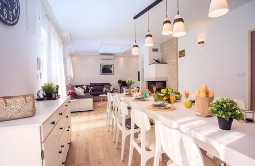 Lokva Rogoznica Villa | Villa Maruncela with sea and island views, 5 bedrooms, private pool, gym