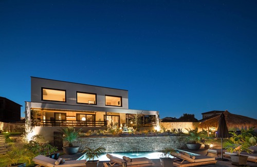 Sveti Lovrec Villa | Villa Merapi