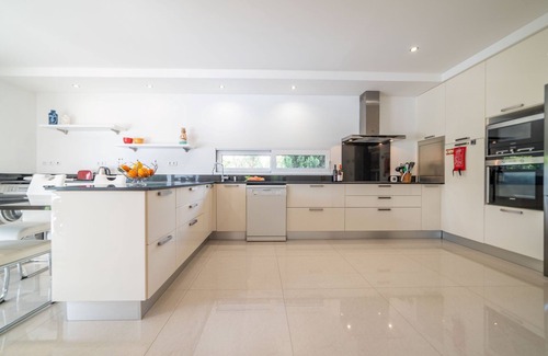 Verdizela Villa | Villa Mirage - Allure Villas