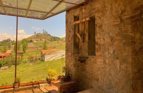 Paute House | Villa Nathalie -Cheerful Rustic House