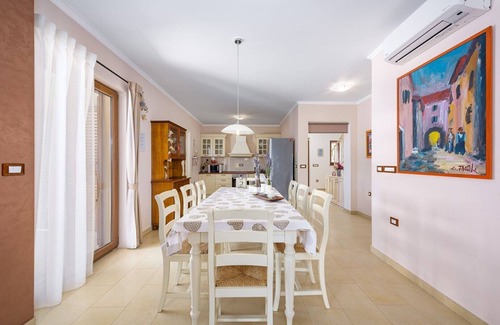 Radetici Villa | Villa Neo by Villsy in Tinjan