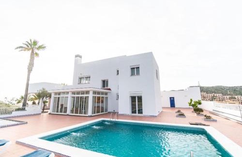 Los Geraeos Villa | Villa Nico - By Aloha Palma