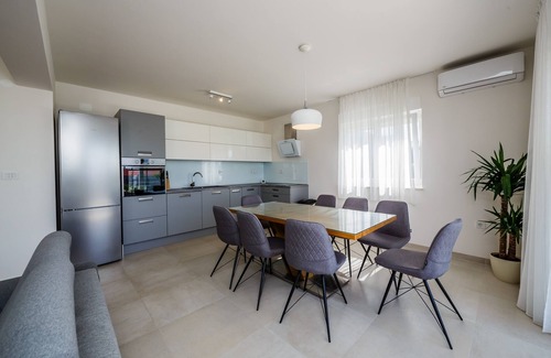 Kastel Sucurac Villa | Villa Nikol* pool, sea view and BBQ.