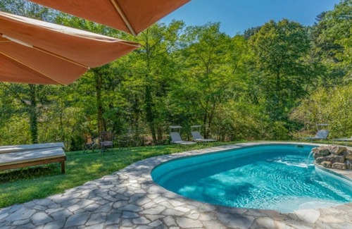Borgo San Lorenzo Villa | Villa Nontiscordardime - 18th century villa with pool